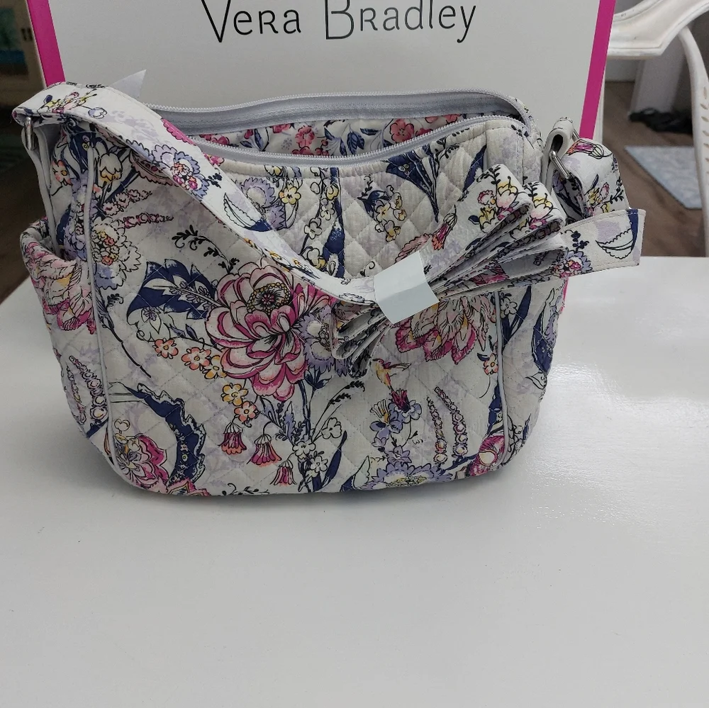 Vera Bradley On The Go Crossbody Hummingbird Park - Picture 3 of 3